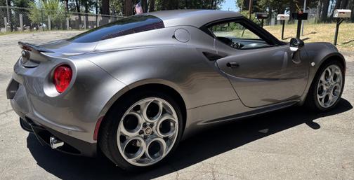 2016 Alfa Romeo 4C Base