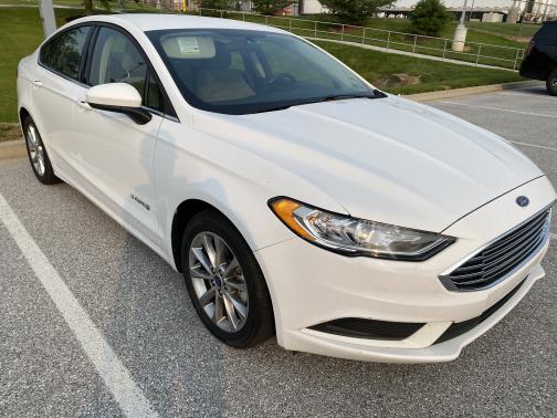 2017 Ford Fusion Hybrid S