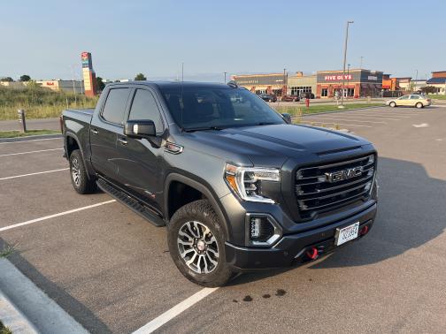 2021 GMC Sierra 1500 AT4