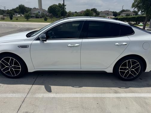 2020 Kia Optima SE