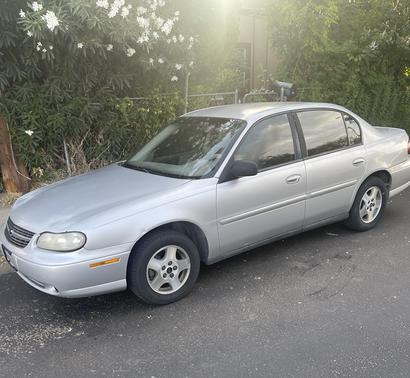 2003 Chevrolet Malibu Base