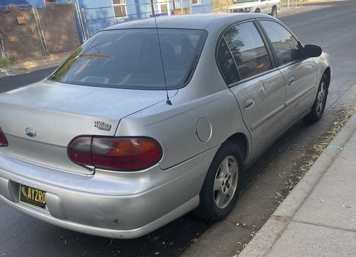 2003 Chevrolet Malibu Base