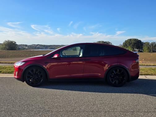 2019 Tesla Model X Long Range