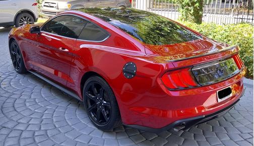 2020 Ford Mustang EcoBoost