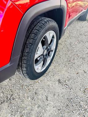 Red 2019 Jeep Compass Limited