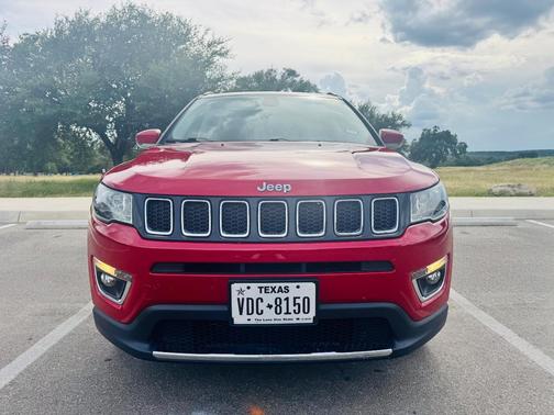 Red 2019 Jeep Compass Limited