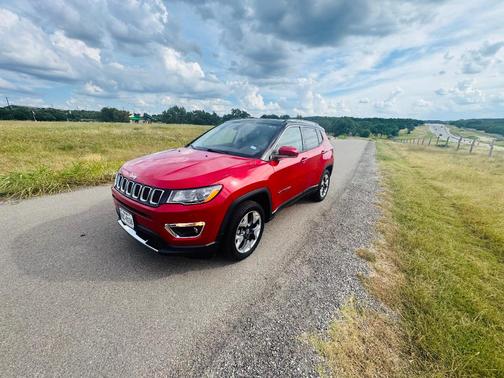 Red 2019 Jeep Compass Limited