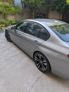 2018 BMW 330e iPerformance