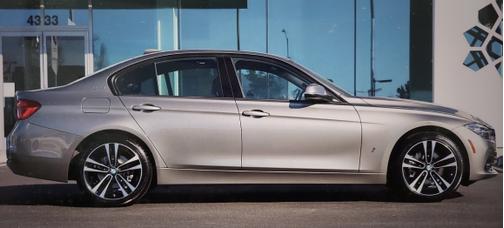 2018 BMW 330e iPerformance