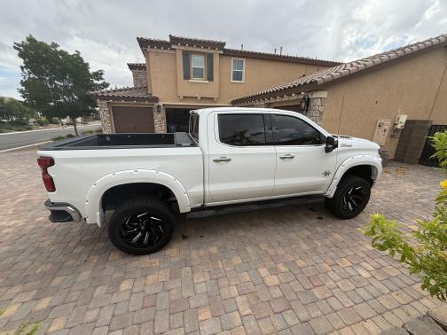 2019 Chevrolet Silverado 1500 LTZ