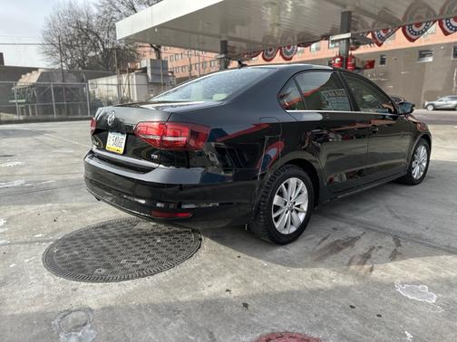 2016 Volkswagen Jetta 1.4T SE