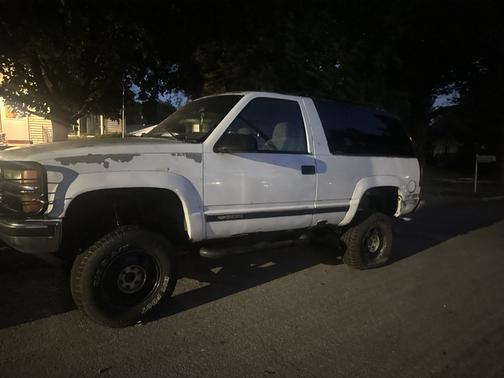 1995 Chevrolet Tahoe Base