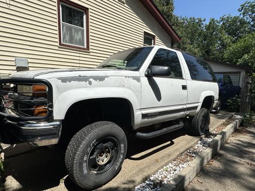 1995 Chevrolet Tahoe Base