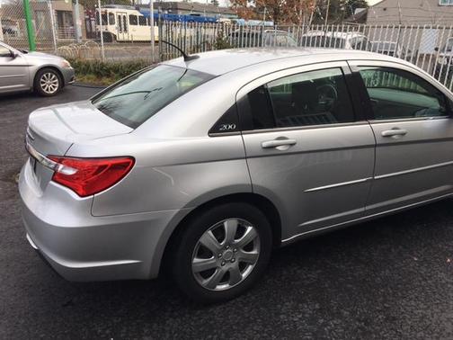 Silver 2012 Chrysler 200 LX
