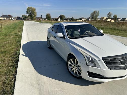 White 2015 Cadillac ATS 2.0L Turbo Luxury