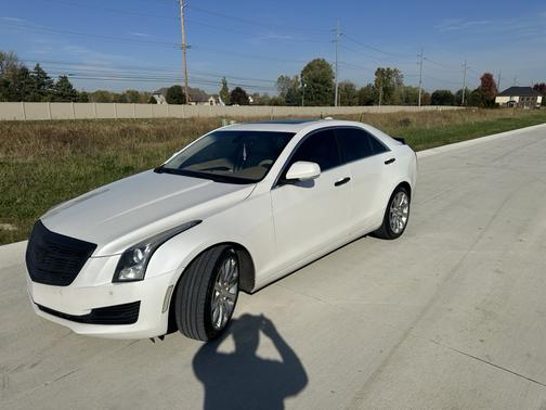 White 2015 Cadillac ATS 2.0L Turbo Luxury