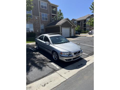 2004 Volvo S60 R