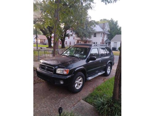 2003 Nissan Pathfinder SE