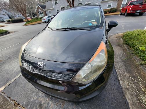Black 2013 Kia Rio LX