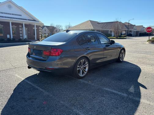 2013 BMW 328 i