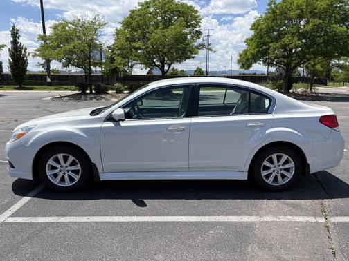 2012 Subaru Legacy 2.5i Premium