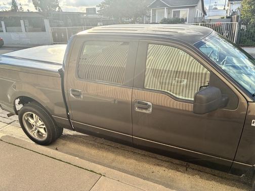 2005 Ford F-250 XLT Crew Cab Super Duty