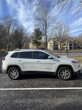 2015 Jeep Cherokee Latitude Altitude
