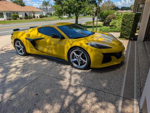 Yellow 2025 Chevrolet Corvette E-Ray 2LZ