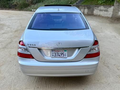 Silver 2007 Mercedes-Benz S-Class S 550