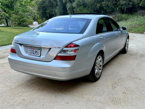 Silver 2007 Mercedes-Benz S-Class S 550
