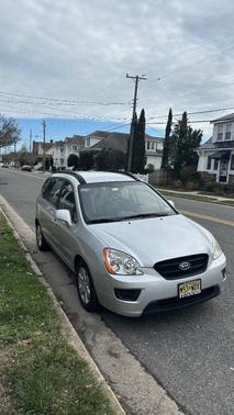 2008 Kia Rondo LX
