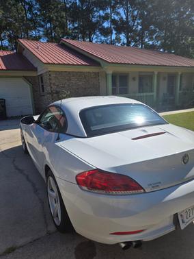 White 2013 BMW Z4 sDrive28i