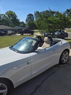 White 2013 BMW Z4 sDrive28i