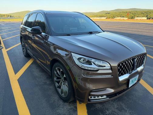 Brown 2022 Lincoln Aviator Grand Touring AWD