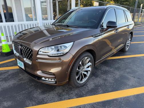 Brown 2022 Lincoln Aviator Grand Touring AWD