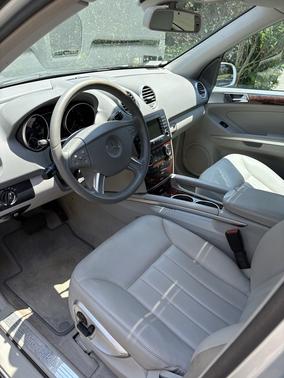 Silver 2008 Mercedes-Benz M-Class ML 550 4MATIC