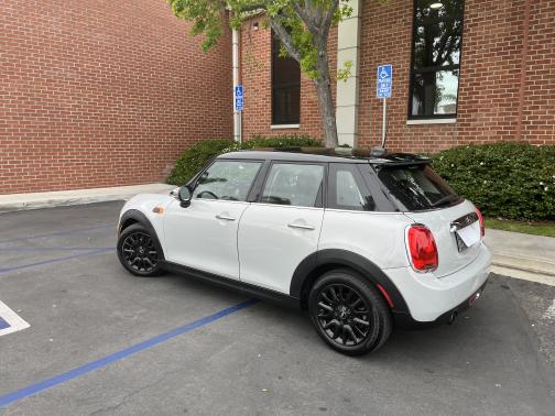 2015 MINI Hardtop Cooper