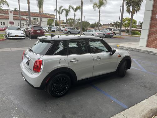 2015 MINI Hardtop Cooper