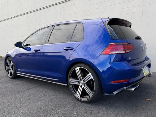 2019 Volkswagen Golf R 4-Door w/DCC & Navigation