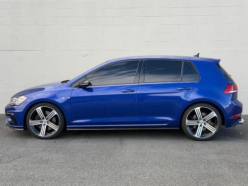 2019 Volkswagen Golf R 4-Door w/DCC & Navigation