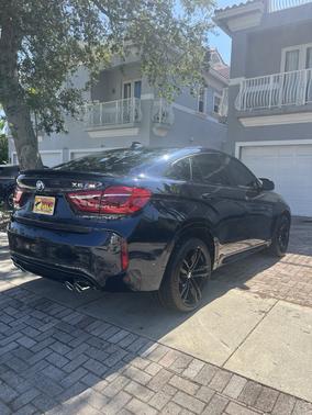 Black 2019 BMW X6 M Base