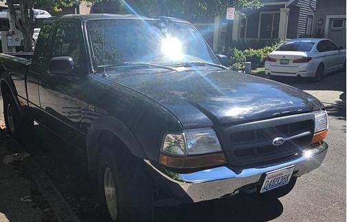 Black 1998 Ford Ranger XLT SuperCab