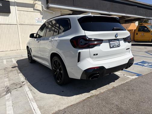White 2023 BMW X3 M40i