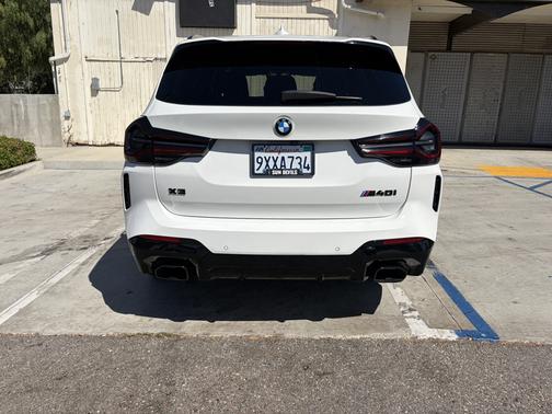 White 2023 BMW X3 M40i