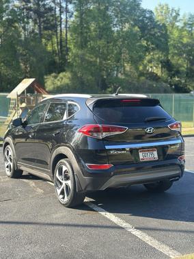 Black 2016 Hyundai TUCSON Sport