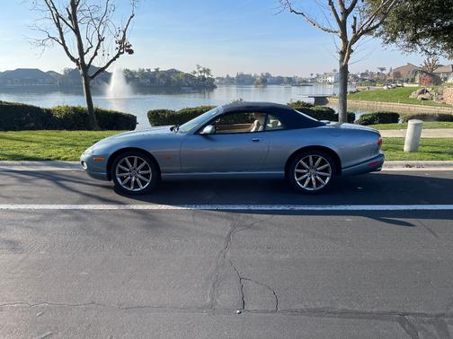 2005 Jaguar XK8 Base