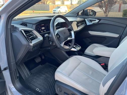 2023 Audi Q4 e-tron 50 Prestige