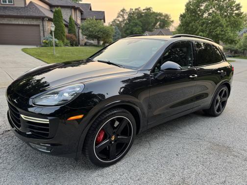 2018 Porsche Cayenne Turbo