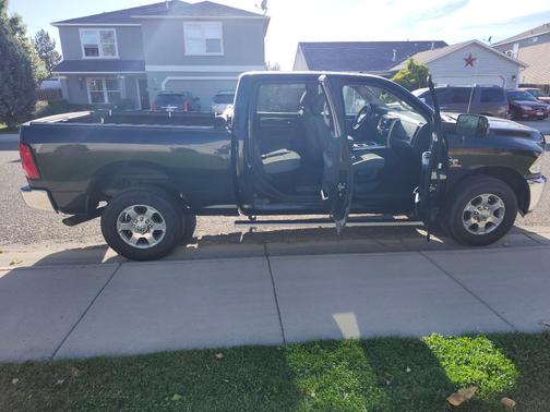 Black 2017 RAM 3500 SLT