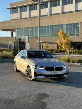 2021 BMW 530 i